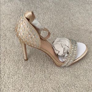 Bridal Shoes Size 7.5 New In Box